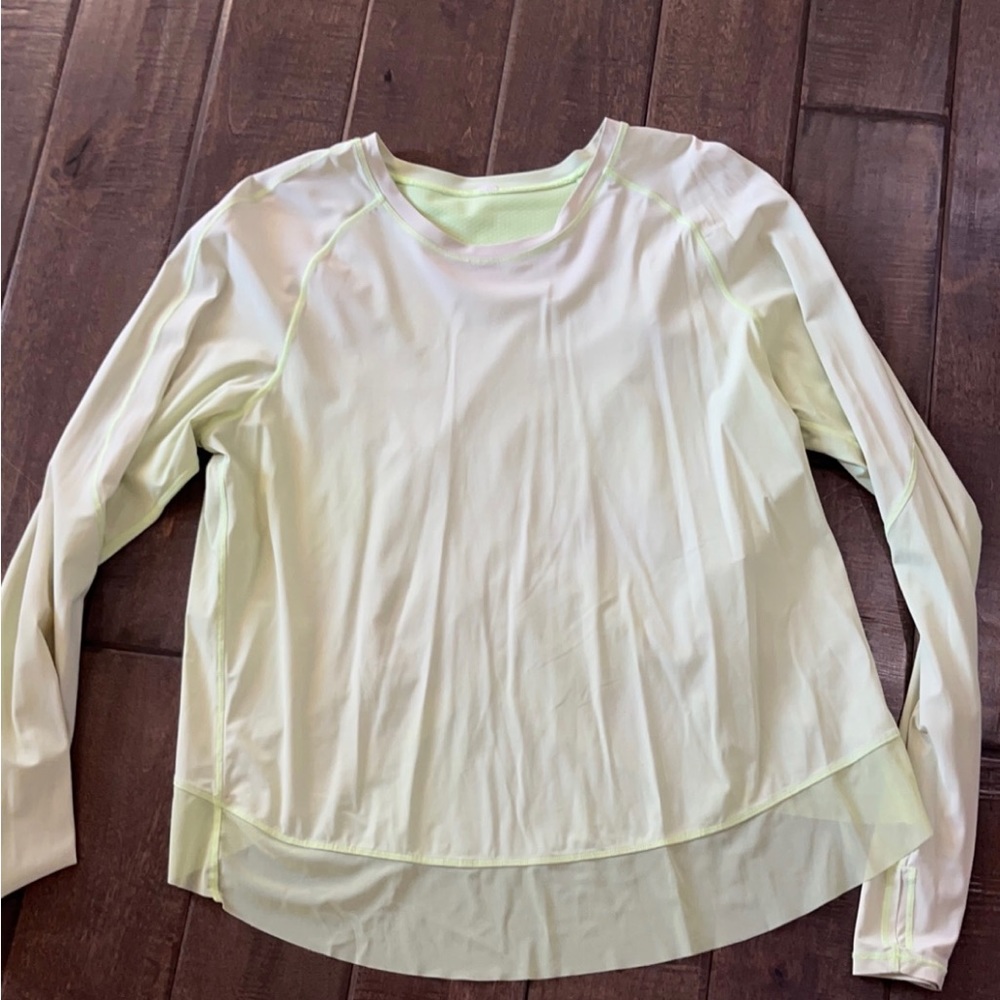 Lululemon long sleeve top